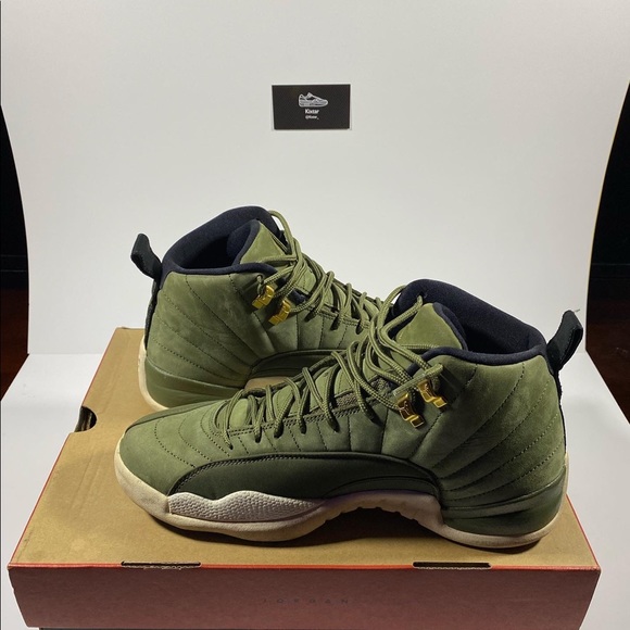 Authentic: Yes
Shoe condition:9/0
Box: Yes
Box Condition: 9/10
Size:10
Price:400 - Picture 9 of 15